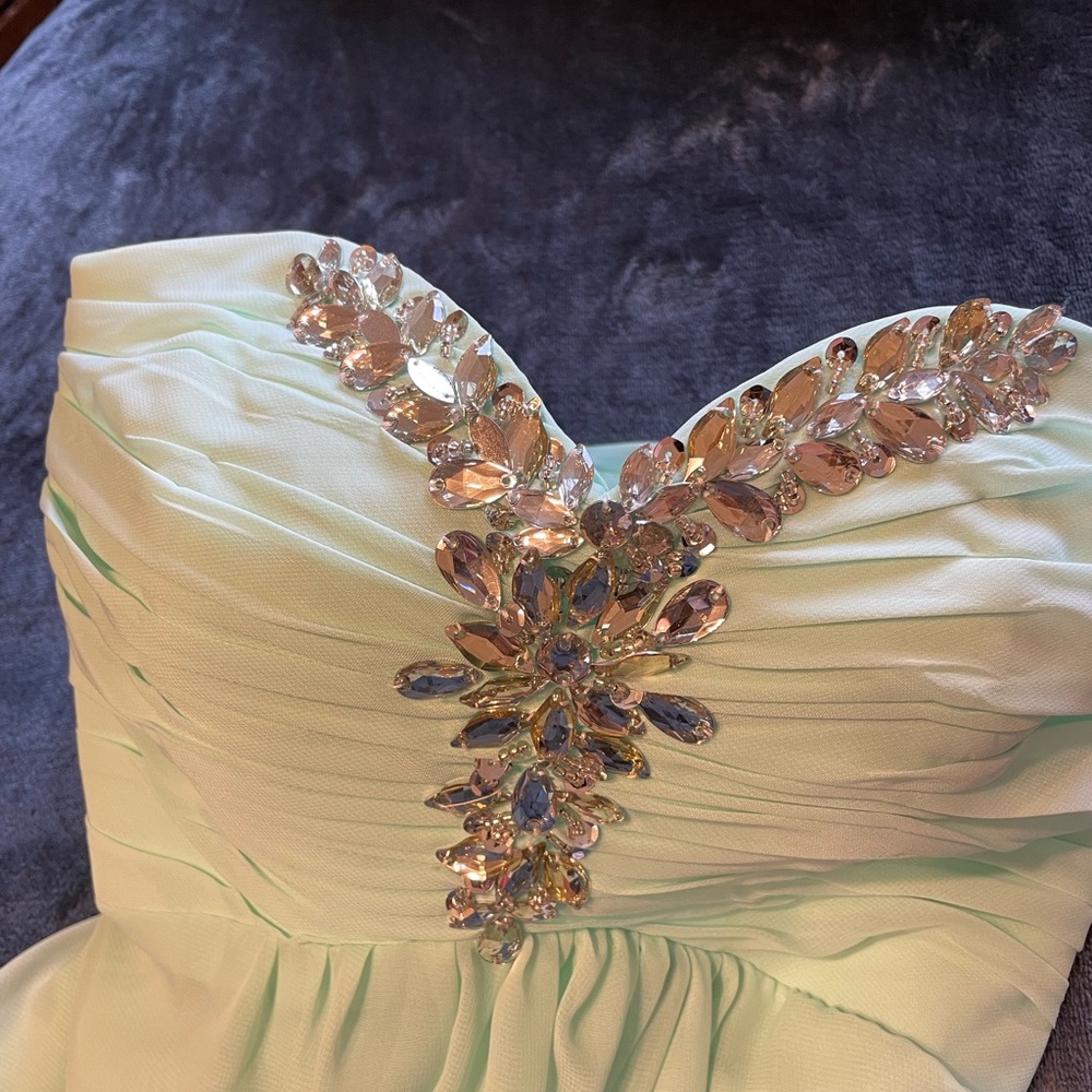 Aquamarine Strapless Homecoming Dress